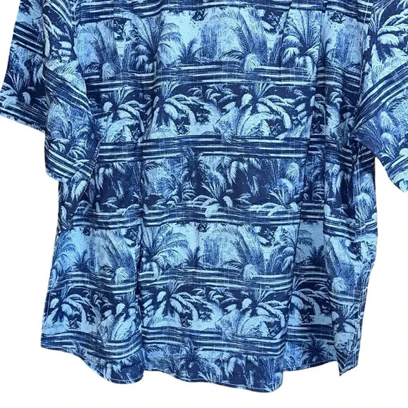 Tommy Bahama Blue Hawaiian Print Short Sleeve Button Down Shirt Size 1XLB - Picture 7 of 8